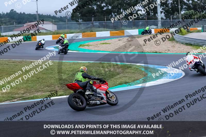 estoril;event digital images;motorbikes;no limits;peter wileman photography;portugal;trackday;trackday digital images